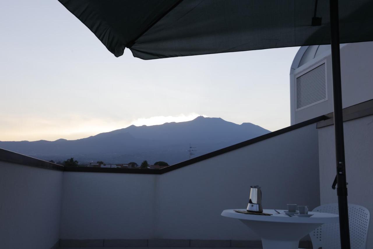 Апарт готель Path House - Etna & Sea View Ріпосто Екстер'єр фото
