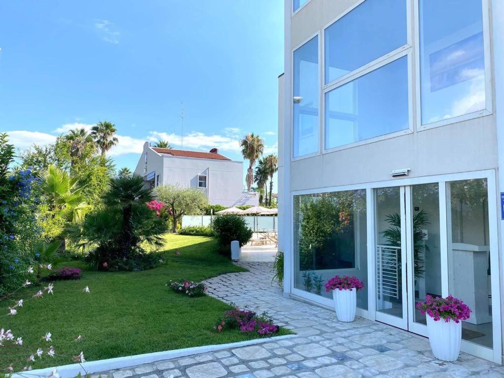 Апарт готель Path House - Etna & Sea View Ріпосто Екстер'єр фото